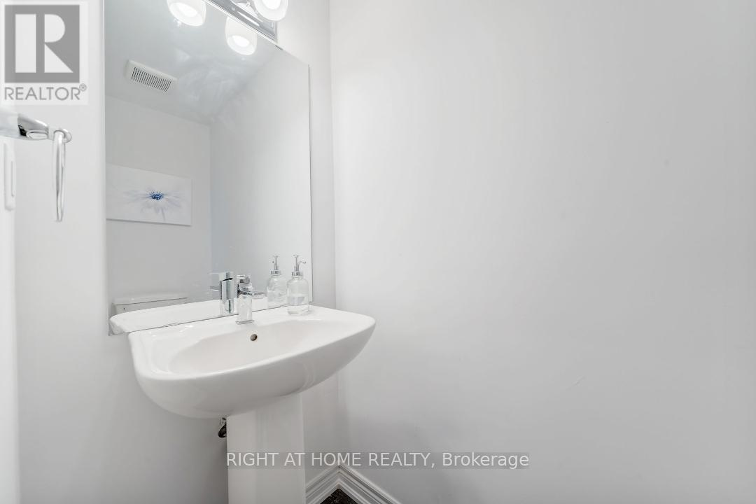 44 - 120 Court Drive, Brant, Ontario  N3L 0N2 - Photo 6 - X12386477