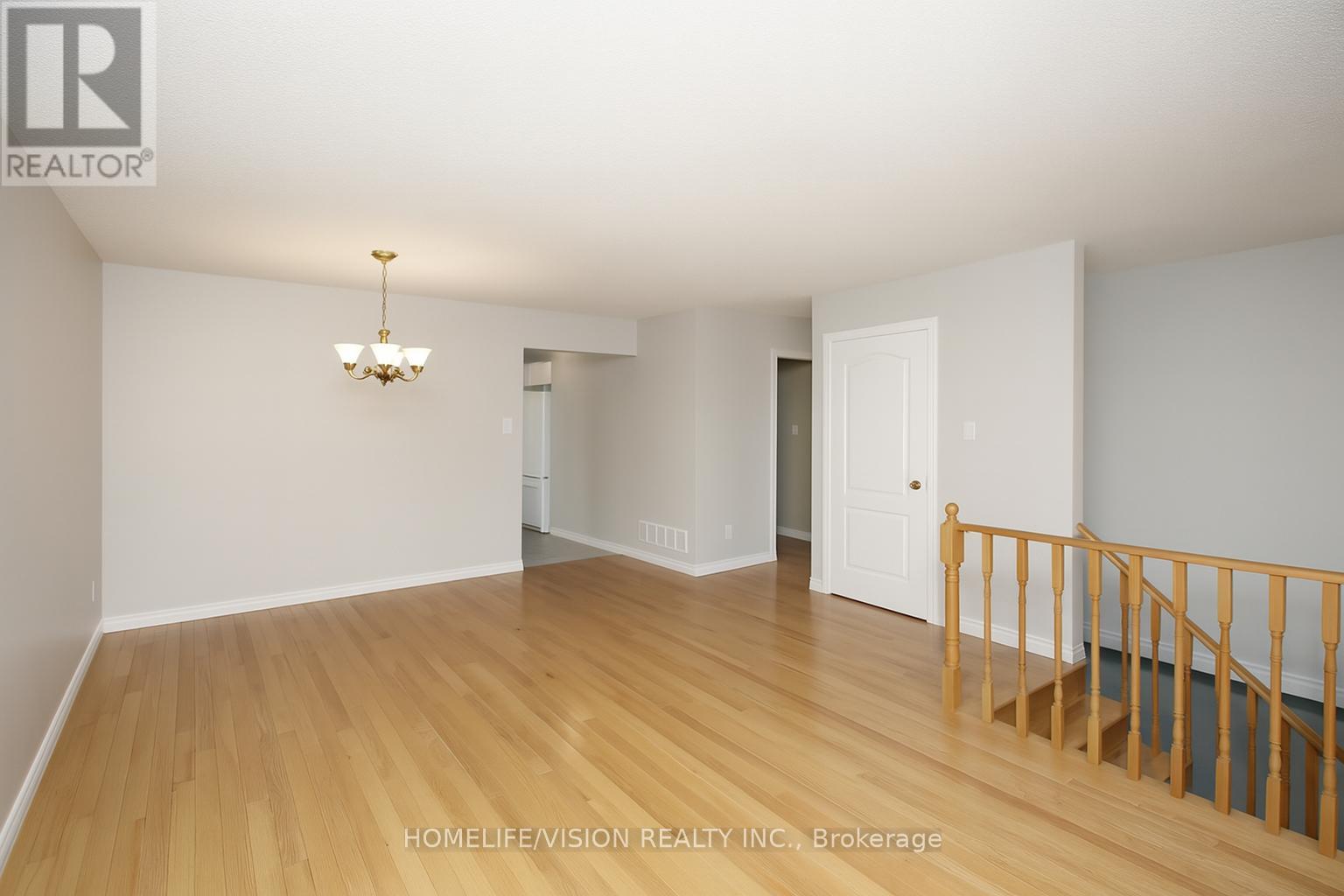 1105 Tillison Avenue, Cobourg, Ontario  K9A 5N4 - Photo 8 - X12386483