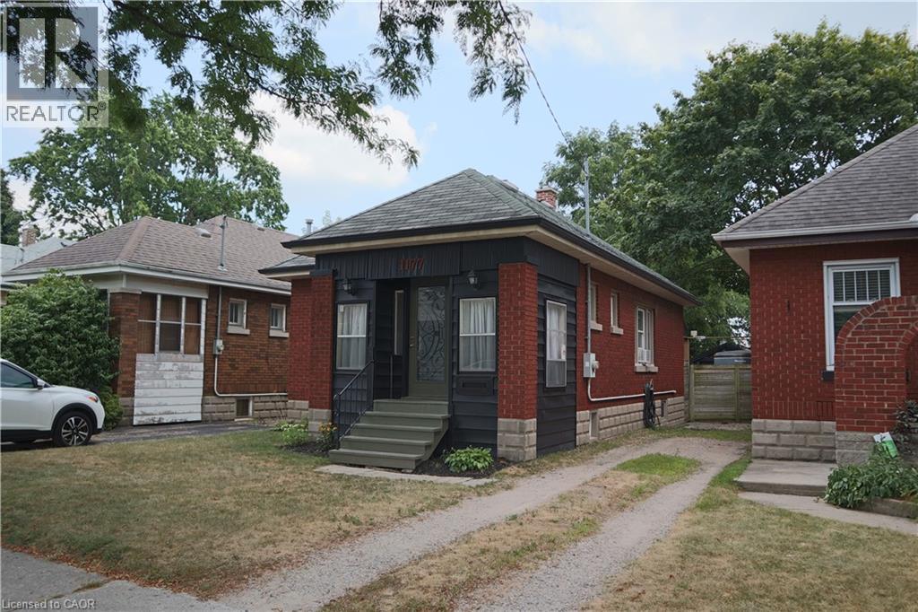 1177 York Street, London, Ontario  N5W 2T8 - Photo 2 - 40761039