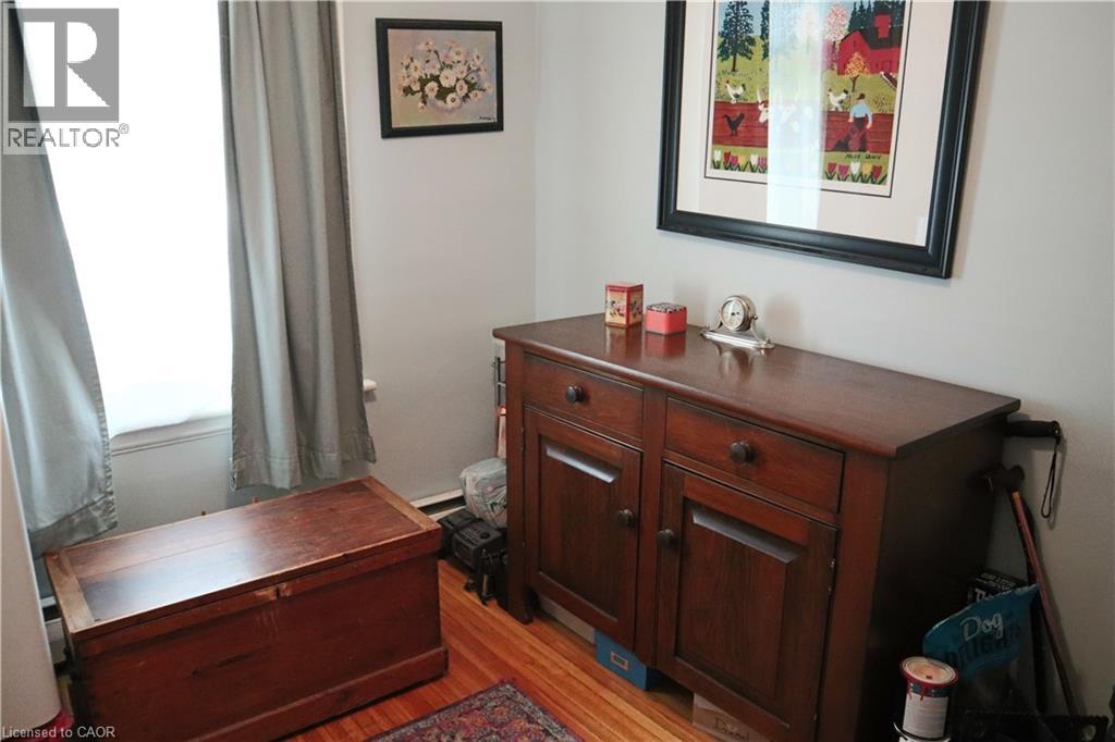 Photo 15 of 50 for 1177 York Street