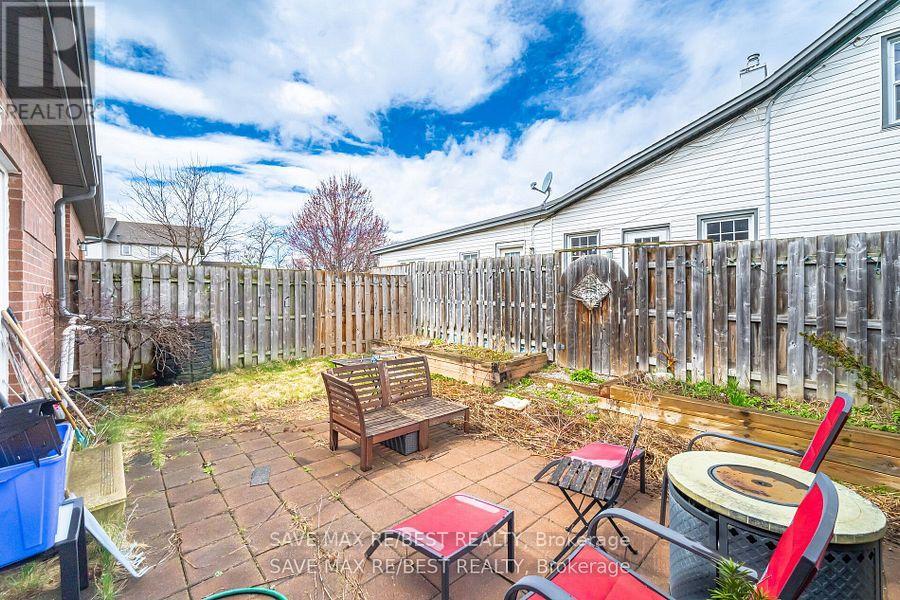 7 Glory Hill Road, St. Catharines, Ontario  L2P 0C7 - Photo 28 - X12346427
