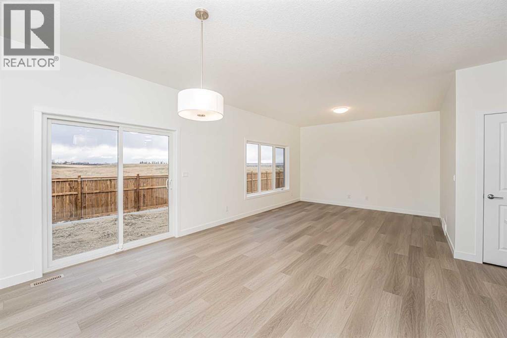 254 Baneberry Way Sw, Airdrie, Alberta  T4B 5R9 - Photo 13 - A2213932