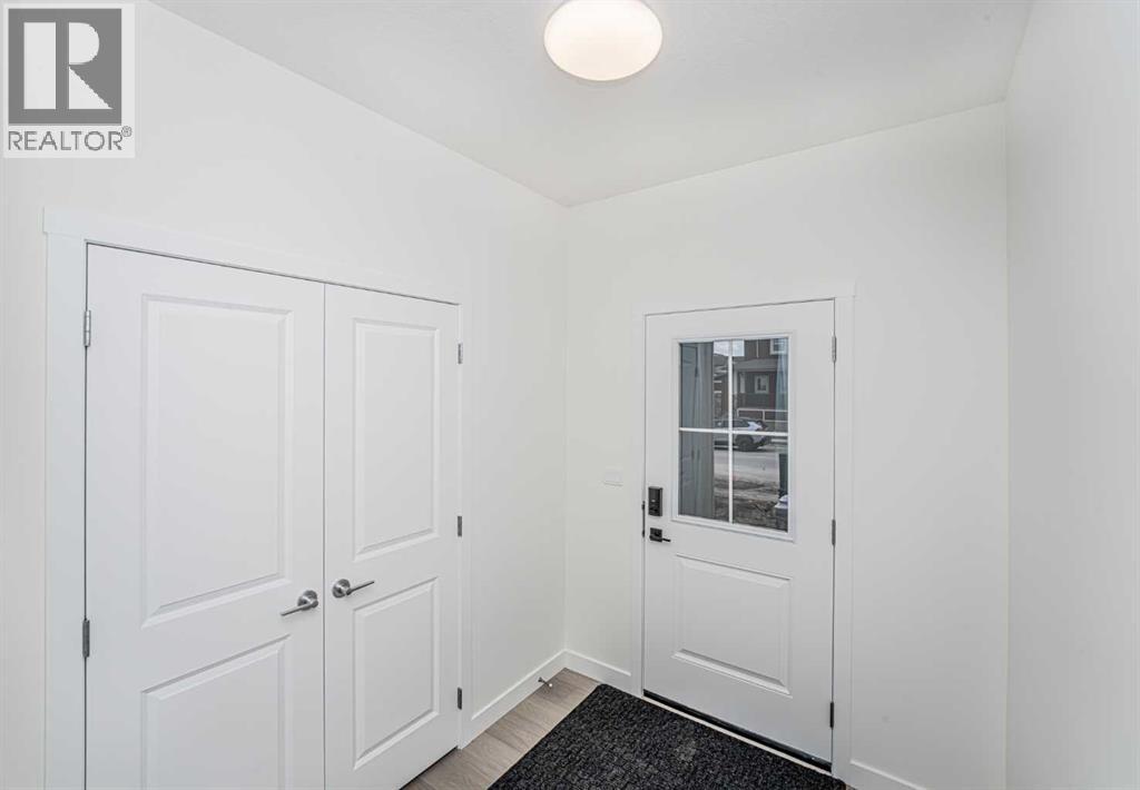 254 Baneberry Way Sw, Airdrie, Alberta  T4B 5R9 - Photo 6 - A2213932