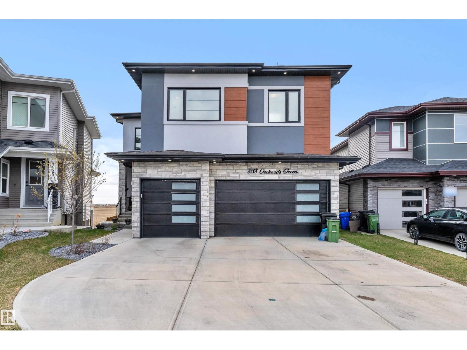 8118 ORCHARDS GREEN GR SW, Edmonton, Alberta