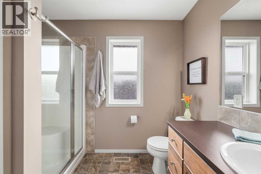 2325 Reunion Rise Nw, Airdrie, Alberta  T4B 0M8 - Photo 17 - A2254866