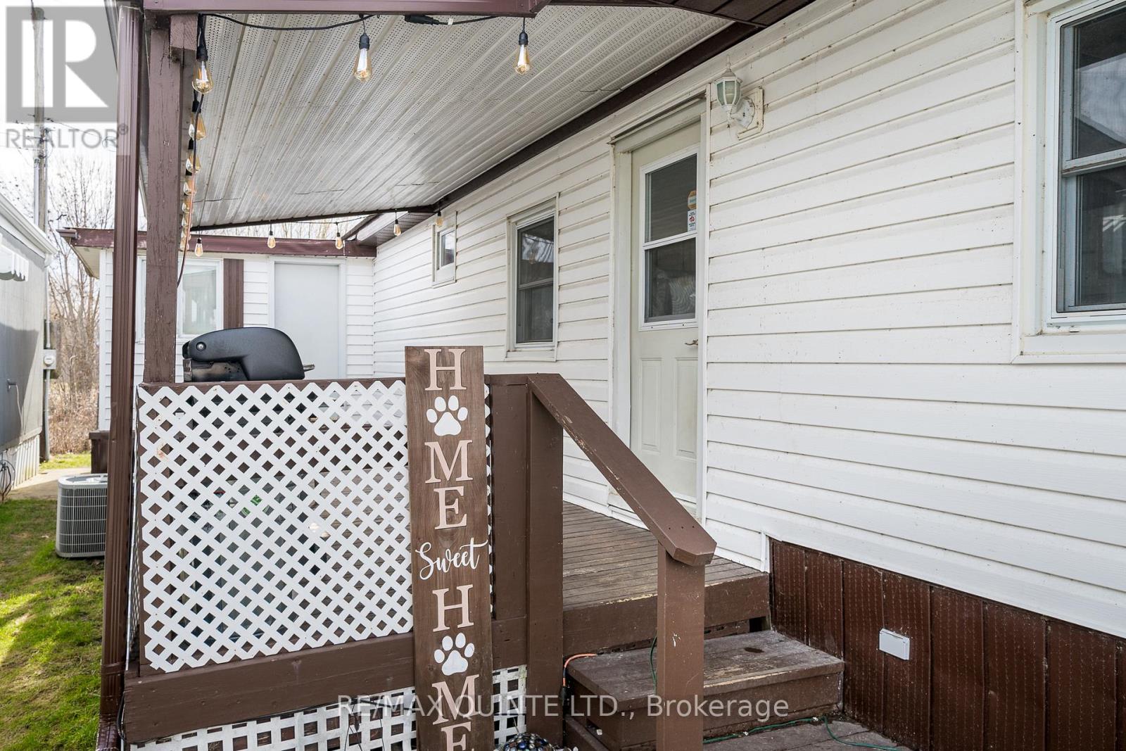 47 - 311 Dundas Street, Quinte West, Ontario  K8V 3E5 - Photo 3 - X12386574