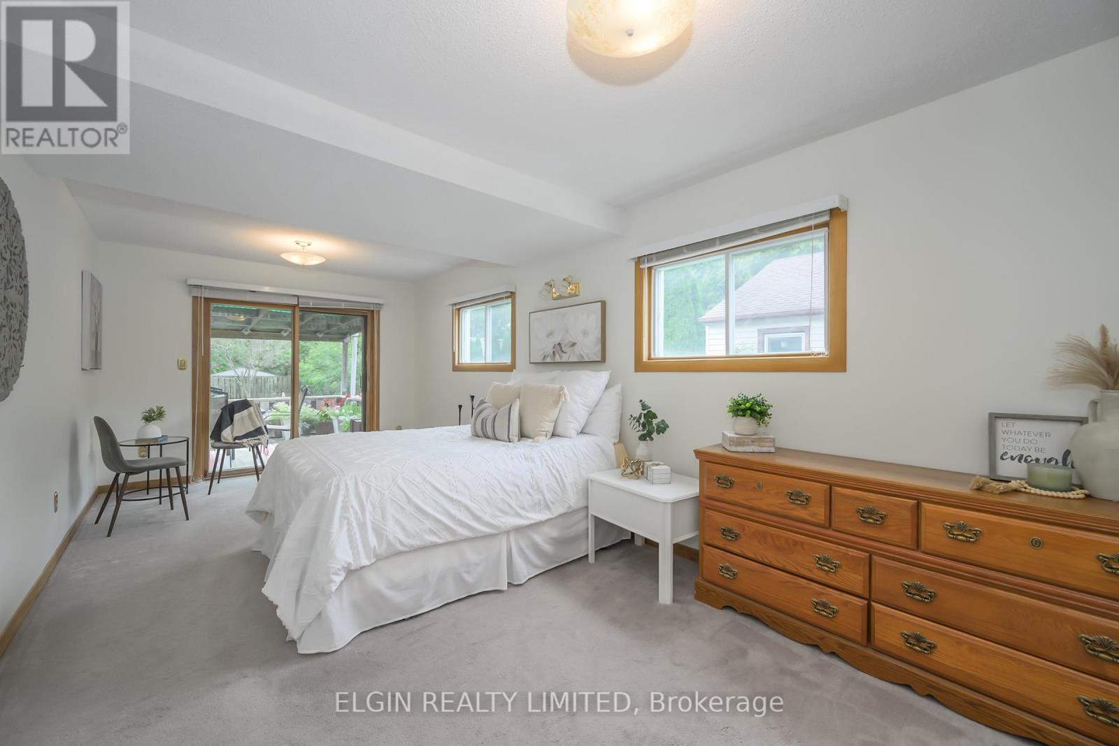 15 Oak Street, St. Thomas, Ontario  N5R 1R5 - Photo 13 - X12386558