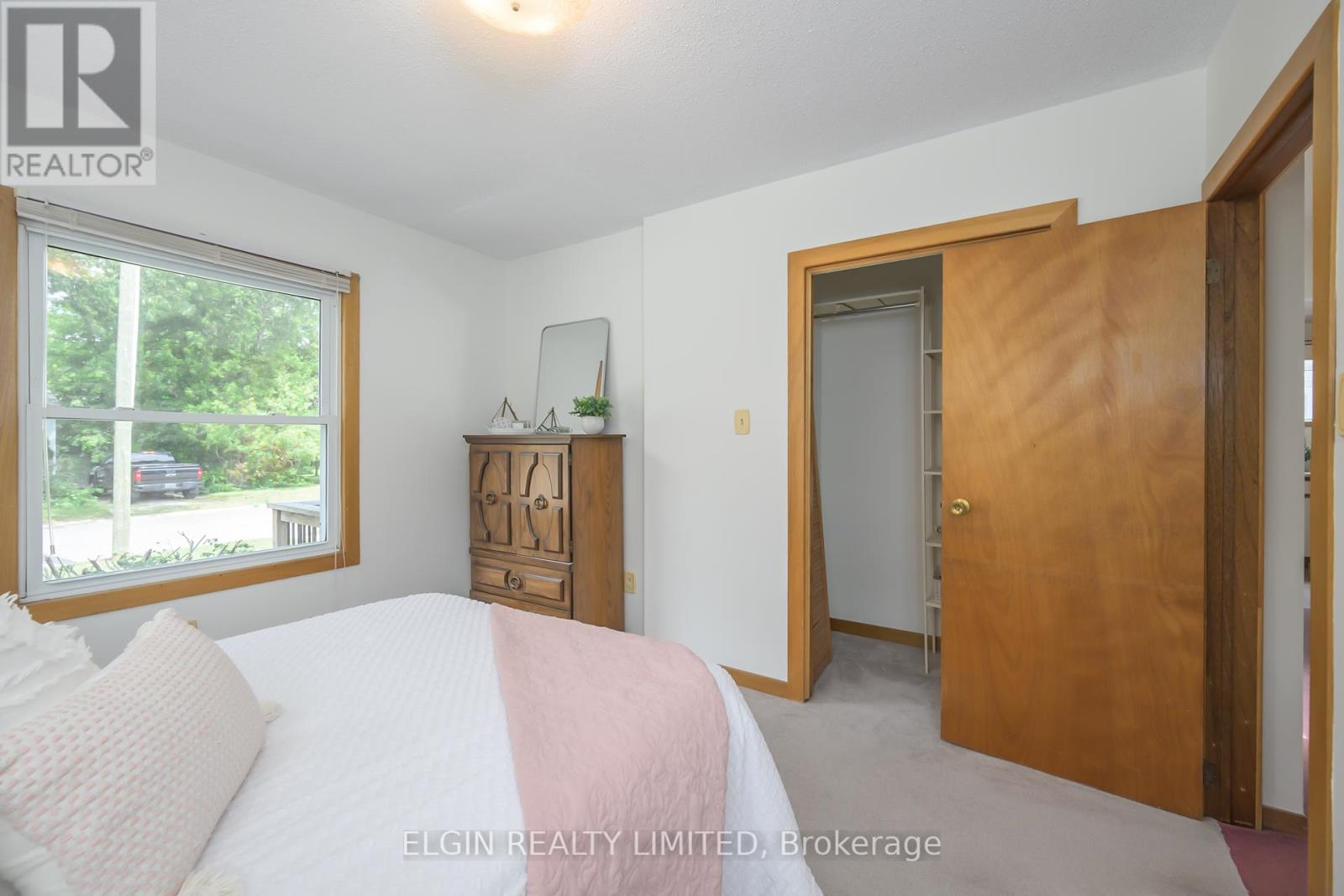 15 Oak Street, St. Thomas, Ontario  N5R 1R5 - Photo 17 - X12386558