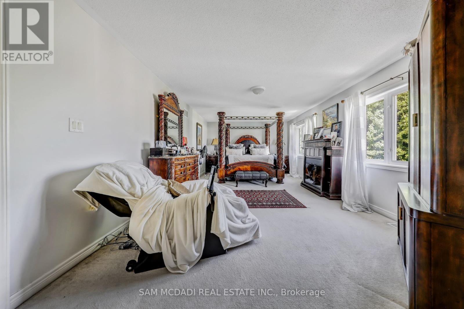 3306 Fox Run Circle, Oakville, Ontario  L6L 6W5 - Photo 34 - W12386505