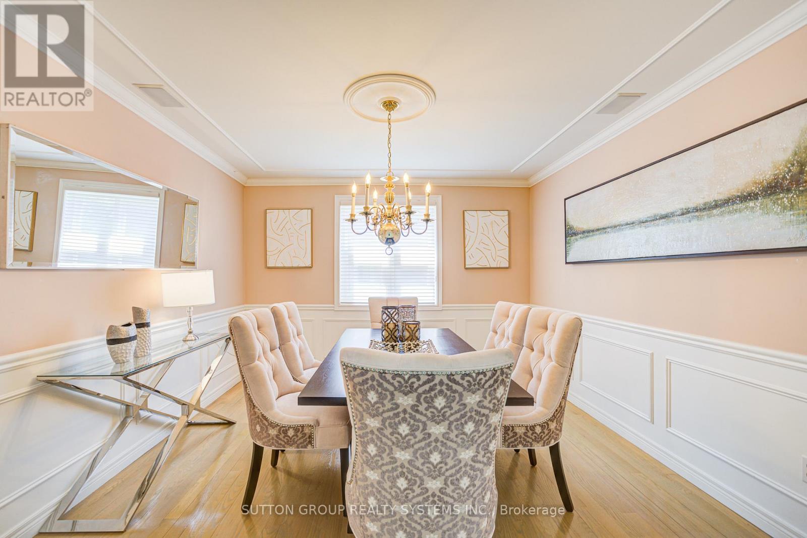 2979 Sycamore Street, Oakville, Ontario  L6J 7H9 - Photo 13 - W12386514
