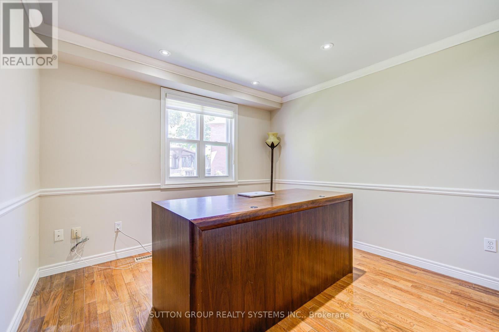 2979 Sycamore Street, Oakville, Ontario  L6J 7H9 - Photo 14 - W12386514