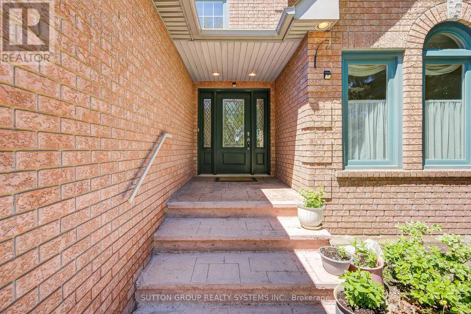 Property at 2979 SYCAMORE STREET image 3