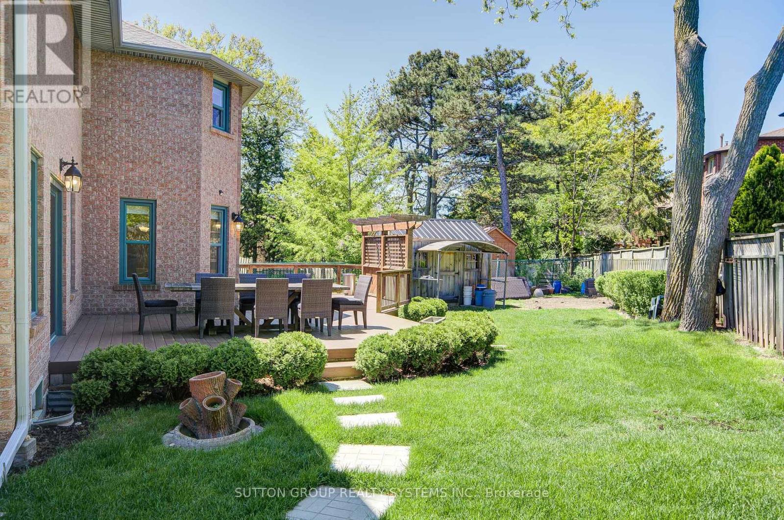 2979 Sycamore Street, Oakville, Ontario  L6J 7H9 - Photo 38 - W12386514