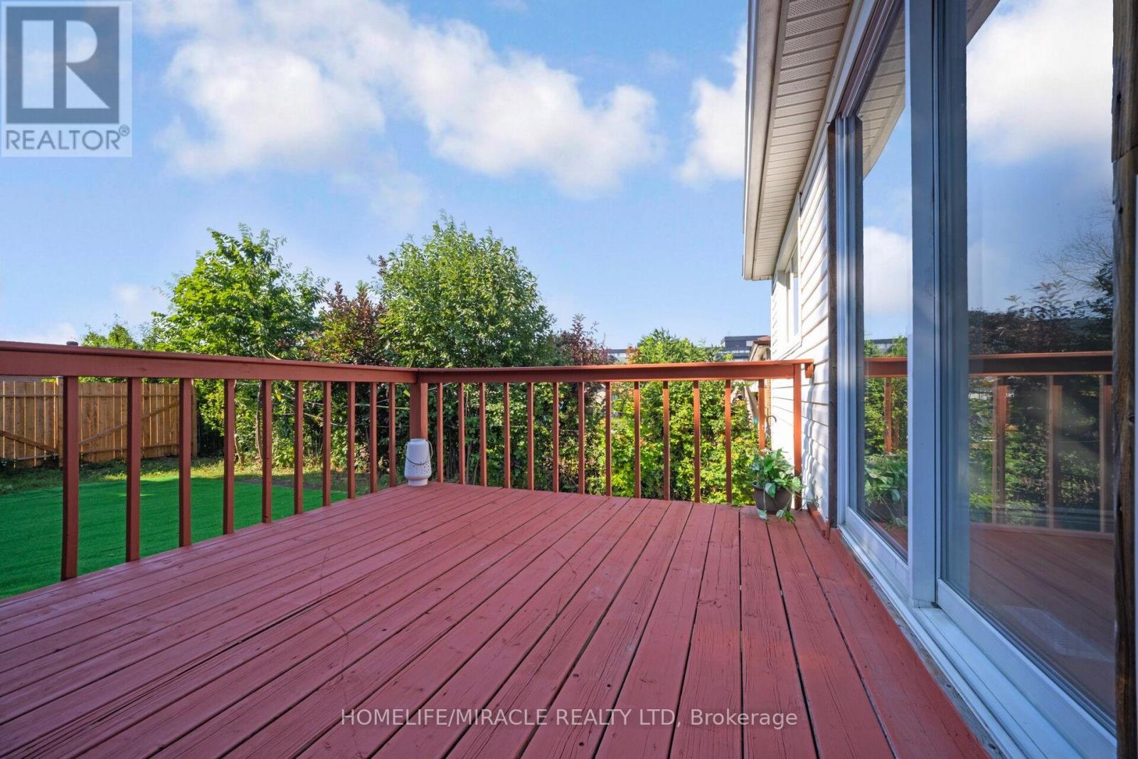 3777 Woodruff Crescent, Mississauga (Malton), Ontario  L4T 1T8 - Photo 42 - W12386527