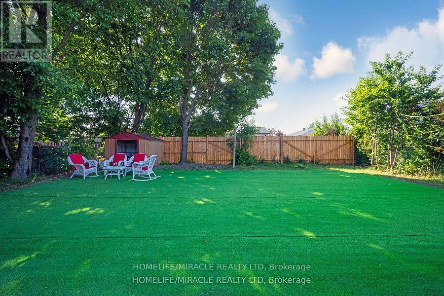 3777 Woodruff Crescent, Mississauga (Malton), Ontario  L4T 1T8 - Photo 48 - W12386527