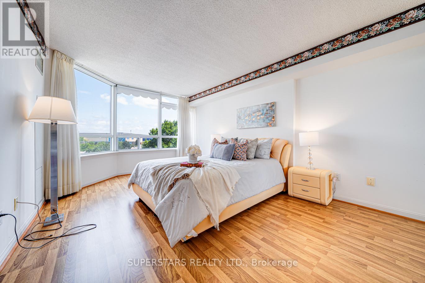 415 - 610 Bullock Drive, Markham, Ontario  L3R 0G1 - Photo 15 - N12386567