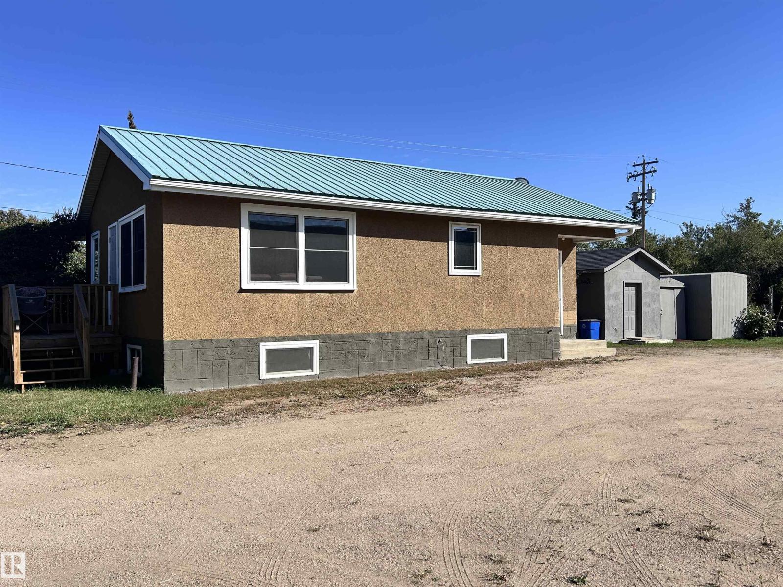 301 2nd Street, Thorhild, Alberta  T0A 3J0 - Photo 3 - E4456569