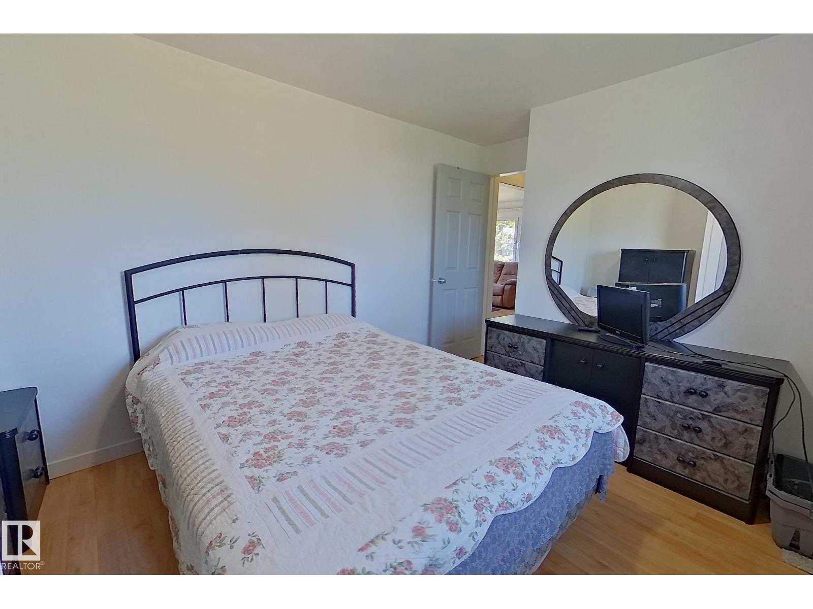 301 2nd Street, Thorhild, Alberta  T0A 3J0 - Photo 12 - E4456569