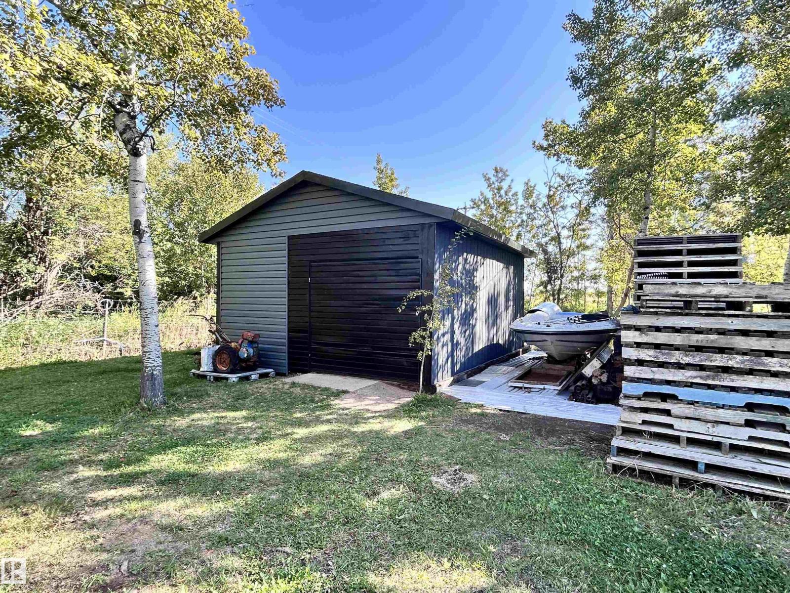 301 2nd Street, Thorhild, Alberta  T0A 3J0 - Photo 35 - E4456569