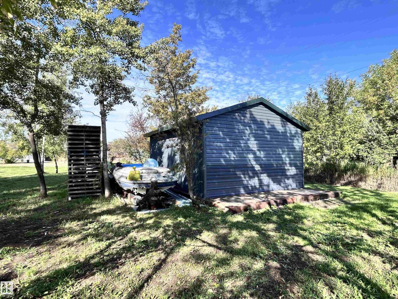 301 2nd Street, Thorhild, Alberta  T0A 3J0 - Photo 36 - E4456569