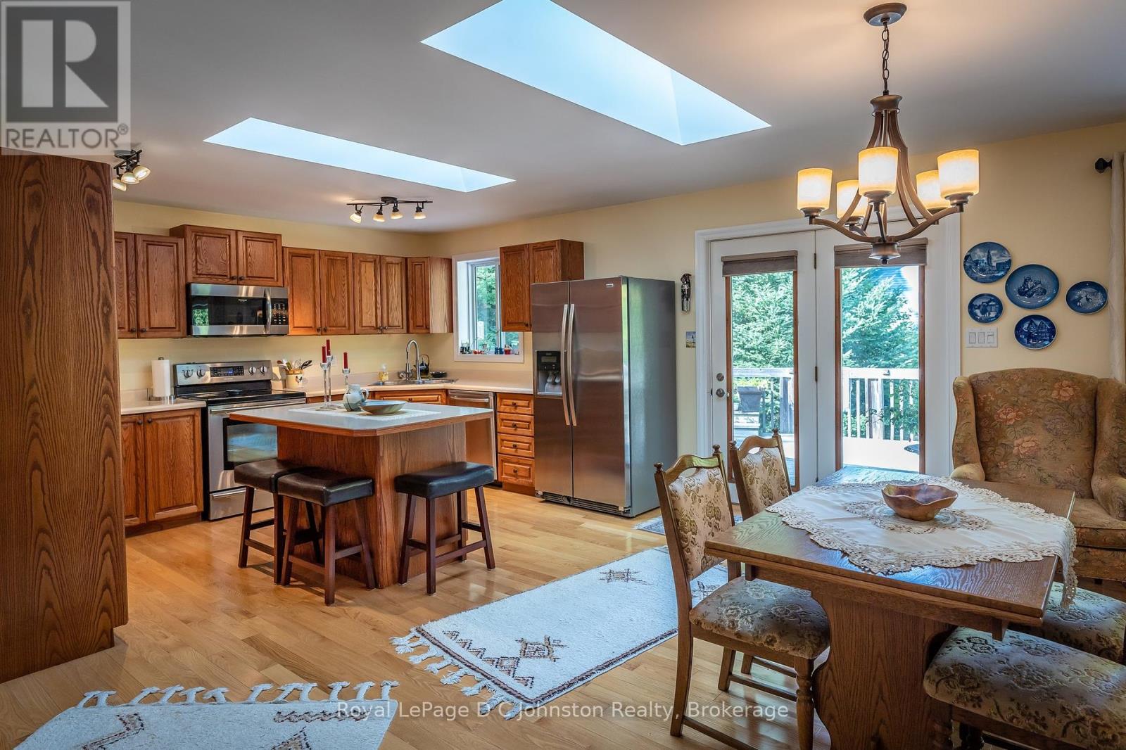 27 Gremik Crescent, South Bruce Peninsula, Ontario  N0H 2G0 - Photo 13 - X12386603