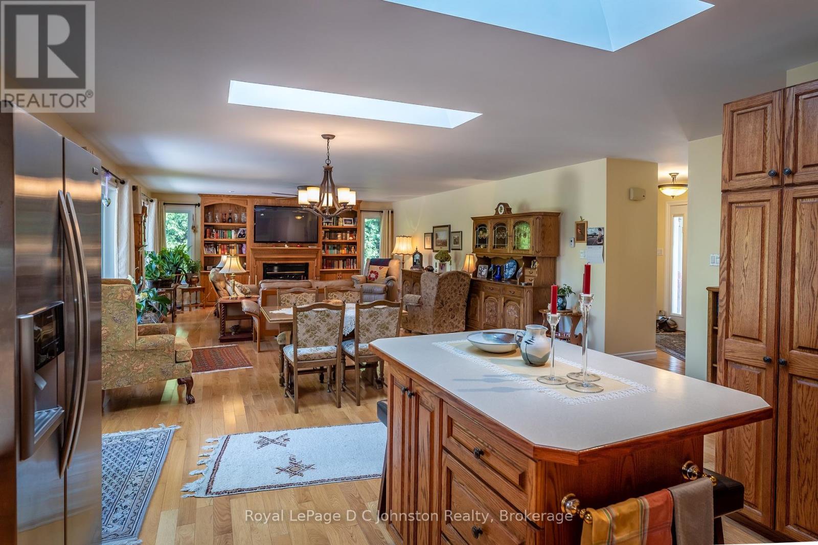 27 Gremik Crescent, South Bruce Peninsula, Ontario  N0H 2G0 - Photo 16 - X12386603