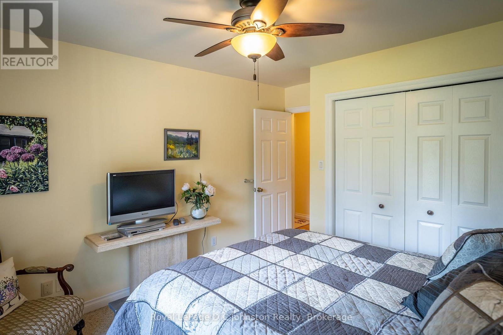 27 Gremik Crescent, South Bruce Peninsula, Ontario  N0H 2G0 - Photo 18 - X12386603