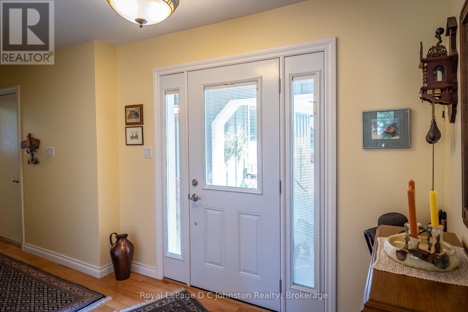 27 Gremik Crescent, South Bruce Peninsula, Ontario  N0H 2G0 - Photo 6 - X12386603