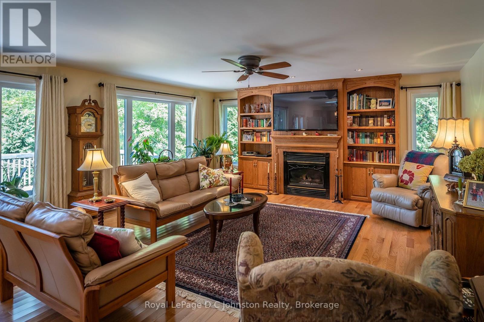 27 Gremik Crescent, South Bruce Peninsula, Ontario  N0H 2G0 - Photo 8 - X12386603