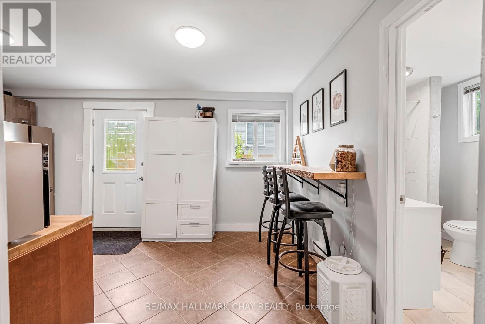 479 Margaret Street, Tay (Port Mcnicoll), Ontario  L0K 1R0 - Photo 6 - S12384473