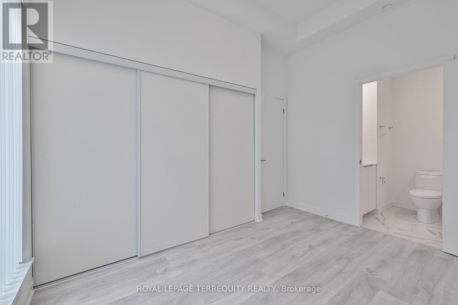 801 - 8 Olympic Garden Drive, Toronto, Ontario  M2M 0B9 - Photo 18 - C12386592