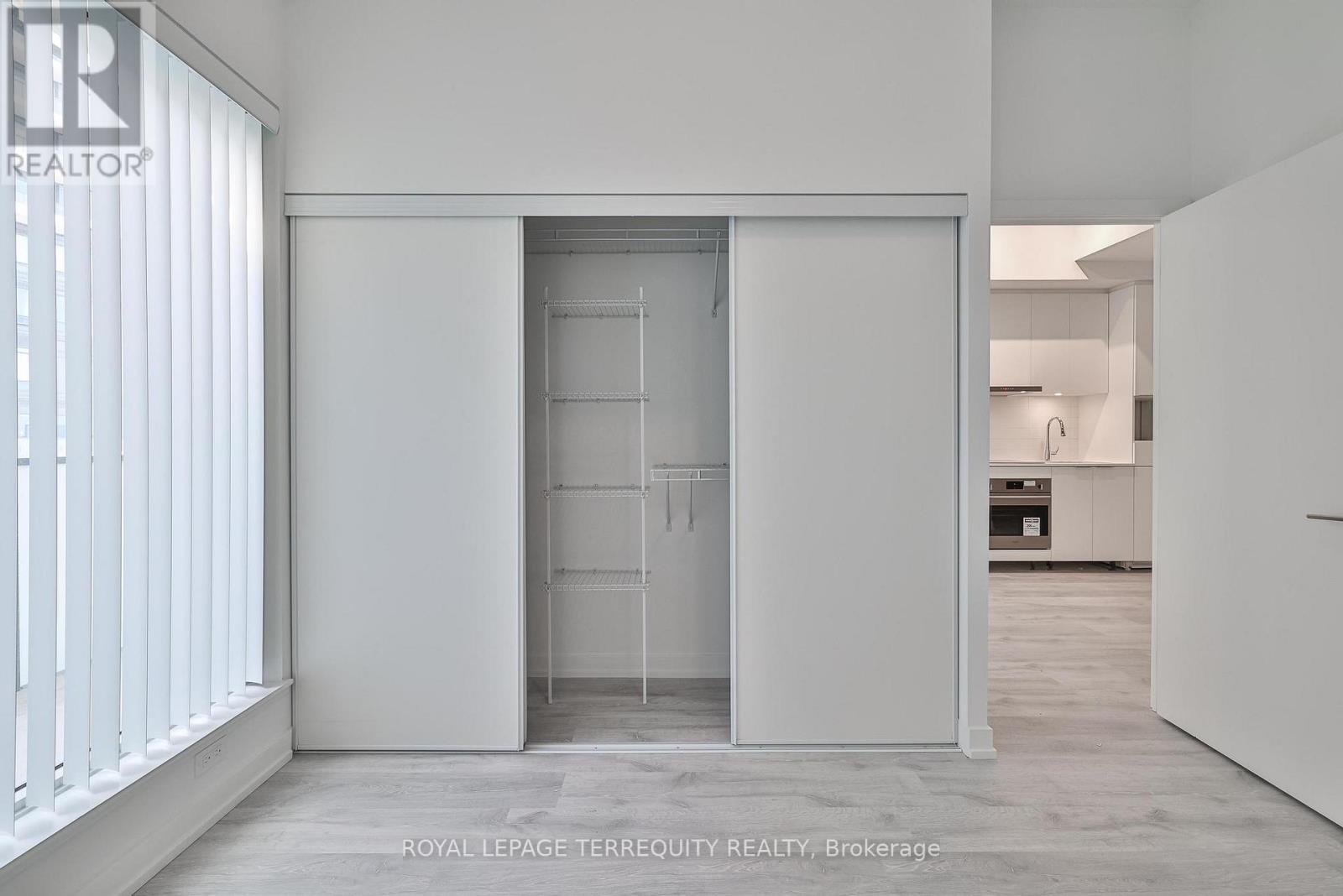 801 - 8 Olympic Garden Drive, Toronto, Ontario  M2M 0B9 - Photo 19 - C12386592