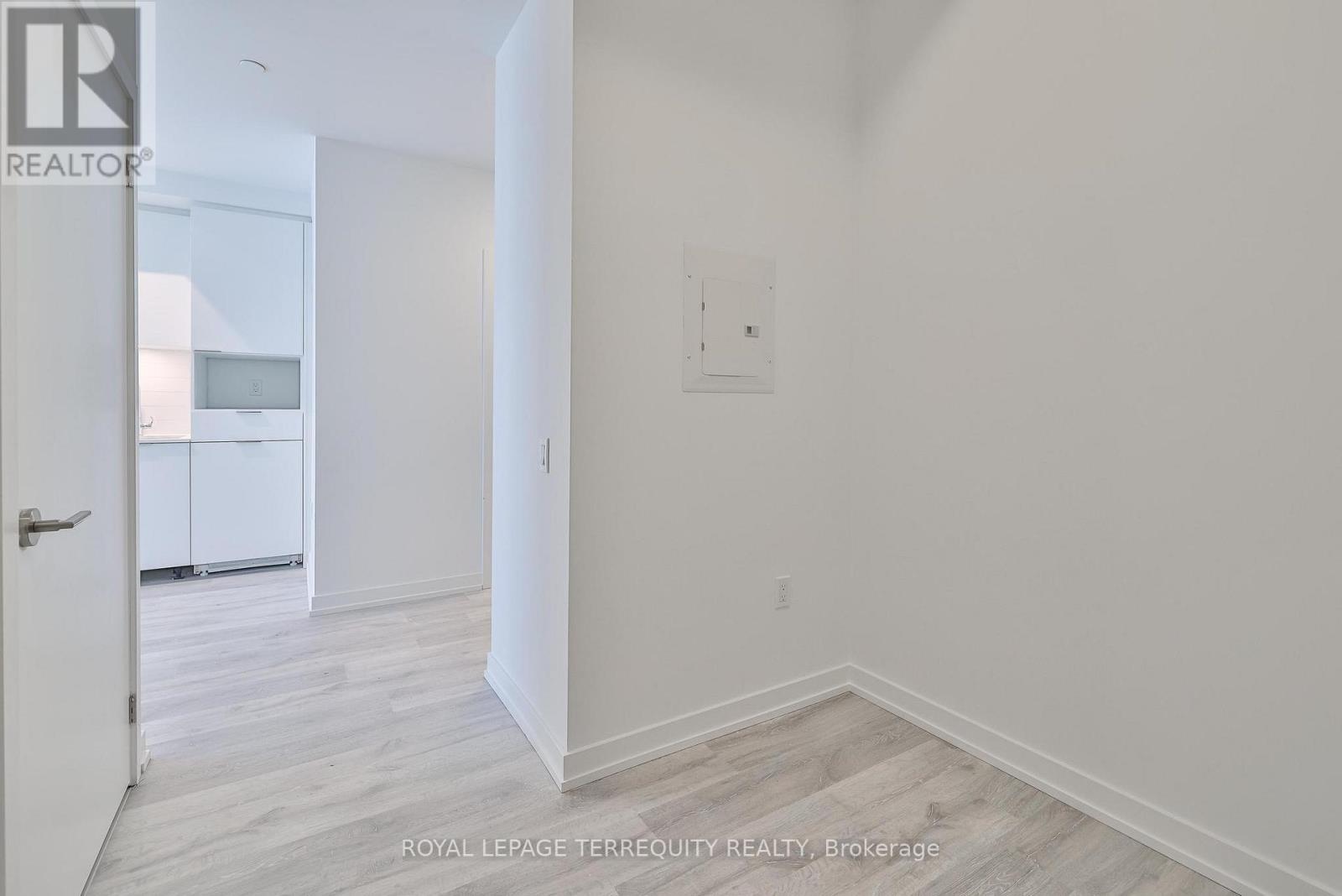 801 - 8 Olympic Garden Drive, Toronto, Ontario  M2M 0B9 - Photo 24 - C12386592