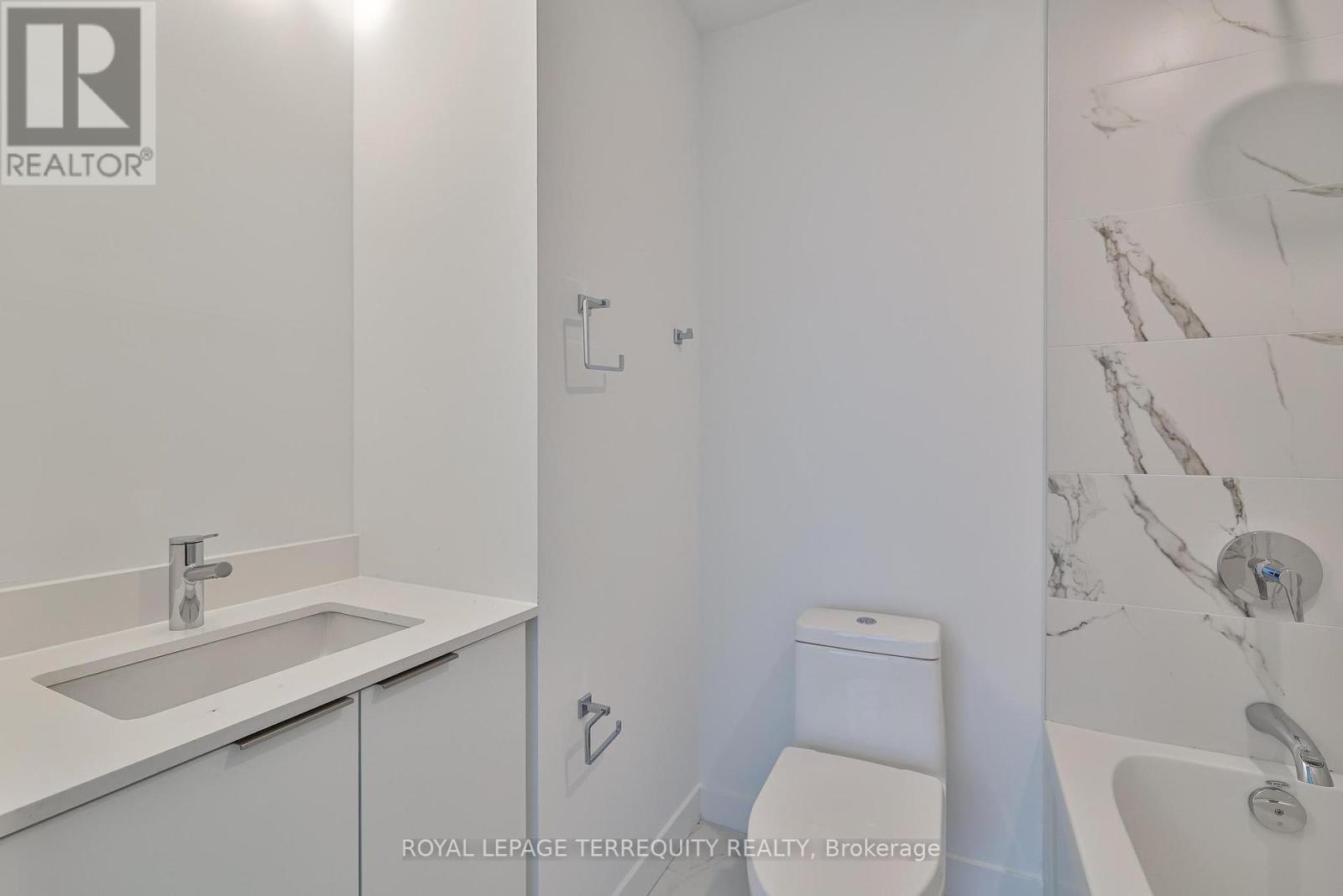 801 - 8 Olympic Garden Drive, Toronto, Ontario  M2M 0B9 - Photo 25 - C12386592