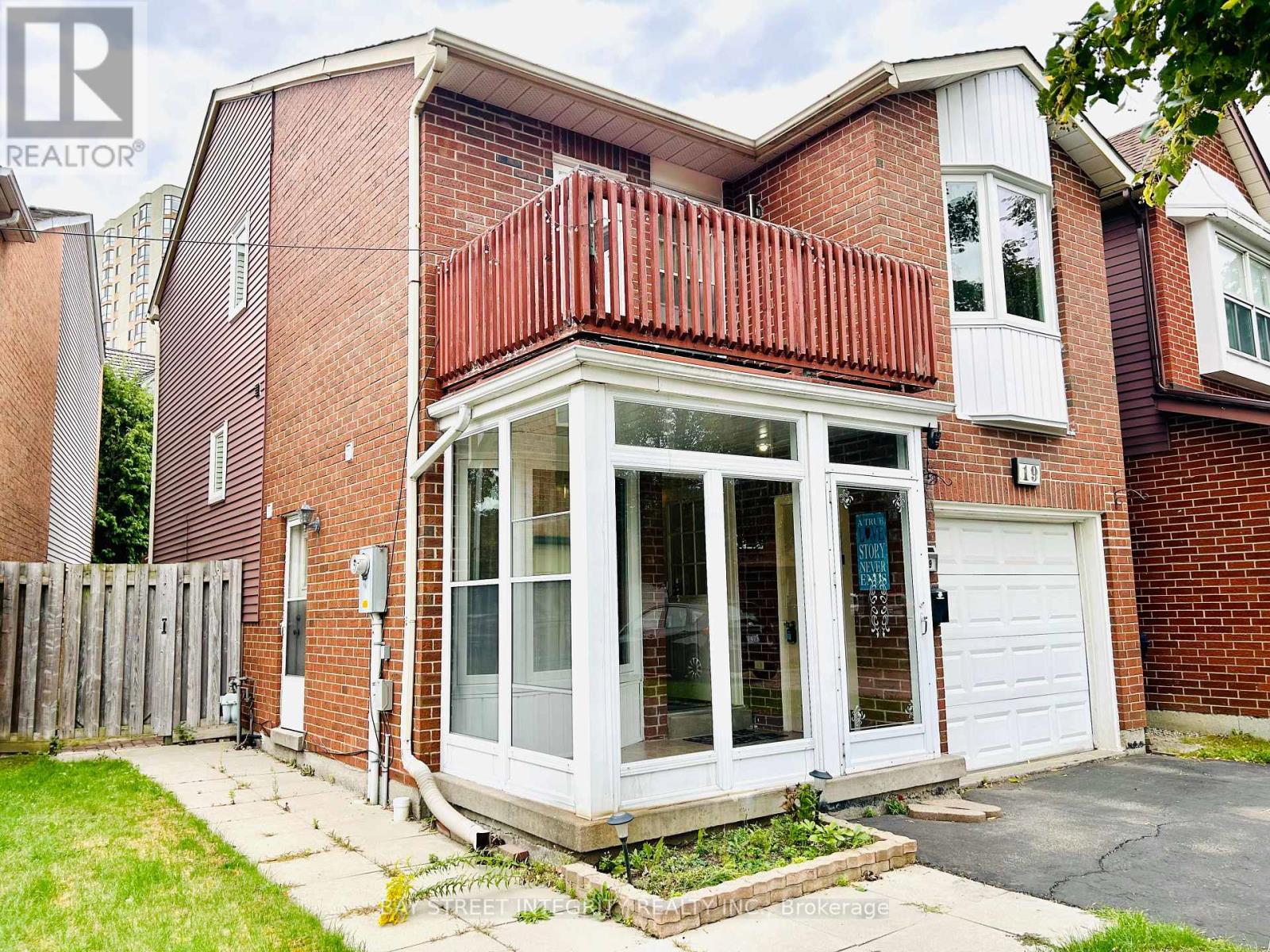 19 Belsay Court, Toronto, Ontario  M1W 3W4 - Photo 2 - E12385248