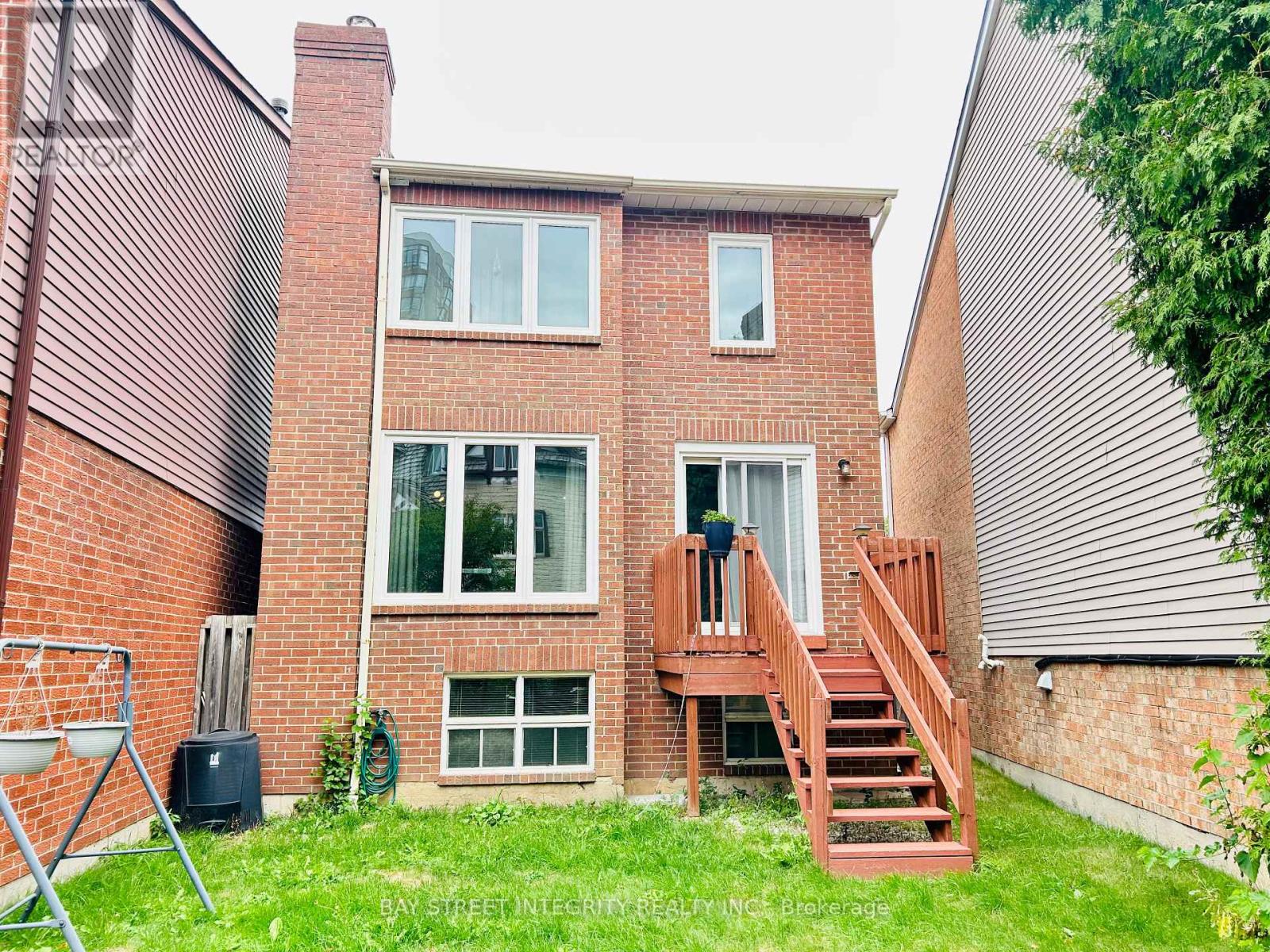 19 Belsay Court, Toronto, Ontario  M1W 3W4 - Photo 16 - E12385248