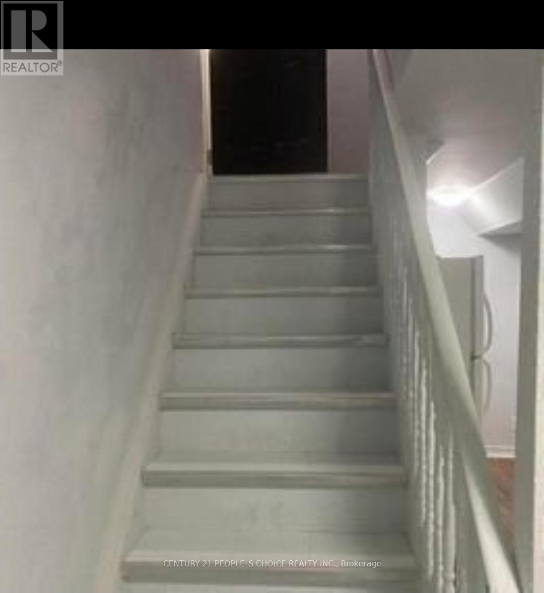 Bsmt - 17 Bearwood Street, Brampton, Ontario  L7A 1Y4 - Photo 3 - W12386617
