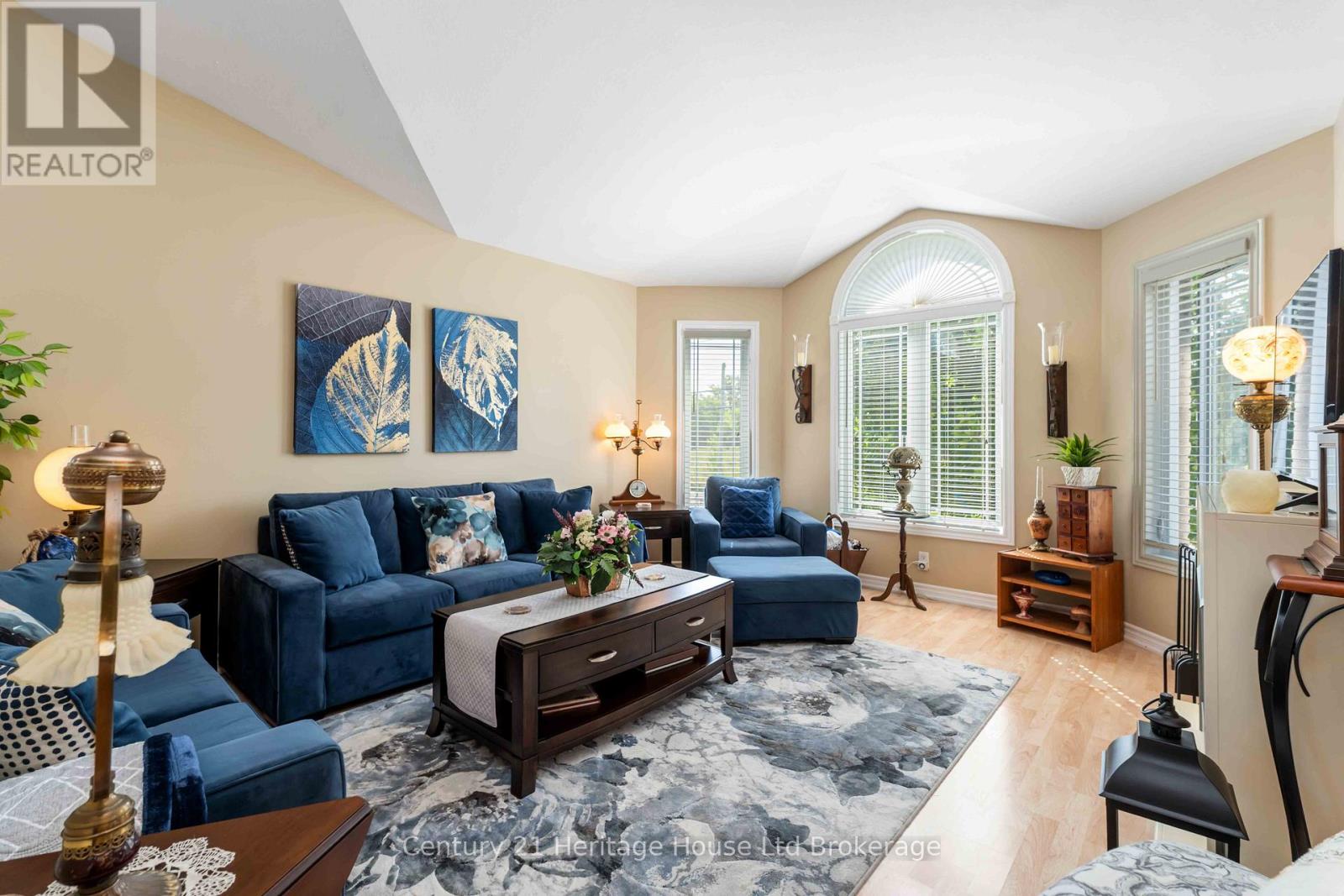 Property at 6295 TOWNLINE ROAD image 4