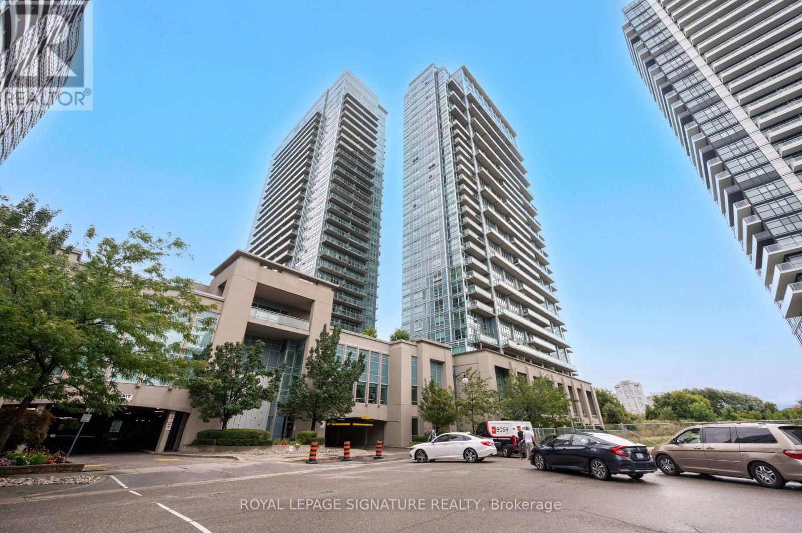 2521 - 165 LEGION ROAD N, Toronto, Ontario