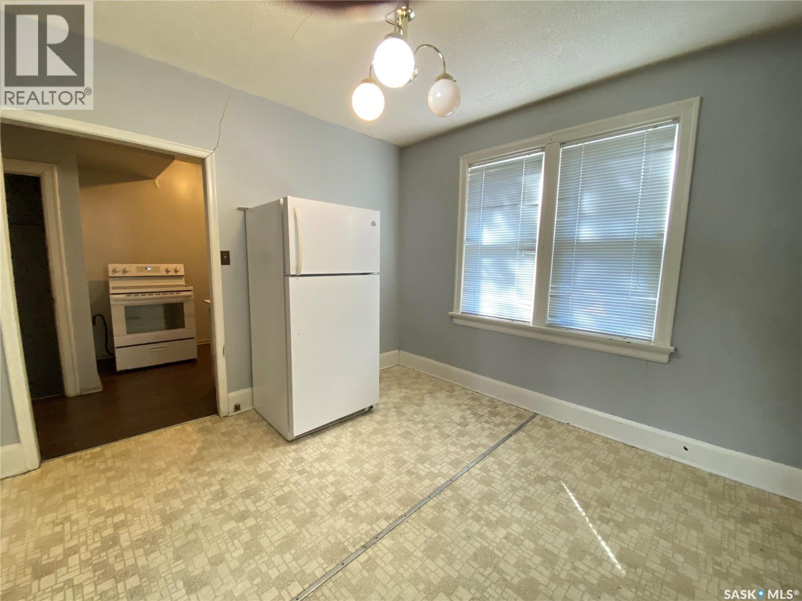 2460 Wallace Street, Regina, Saskatchewan  S4N 4B3 - Photo 6 - SK017555