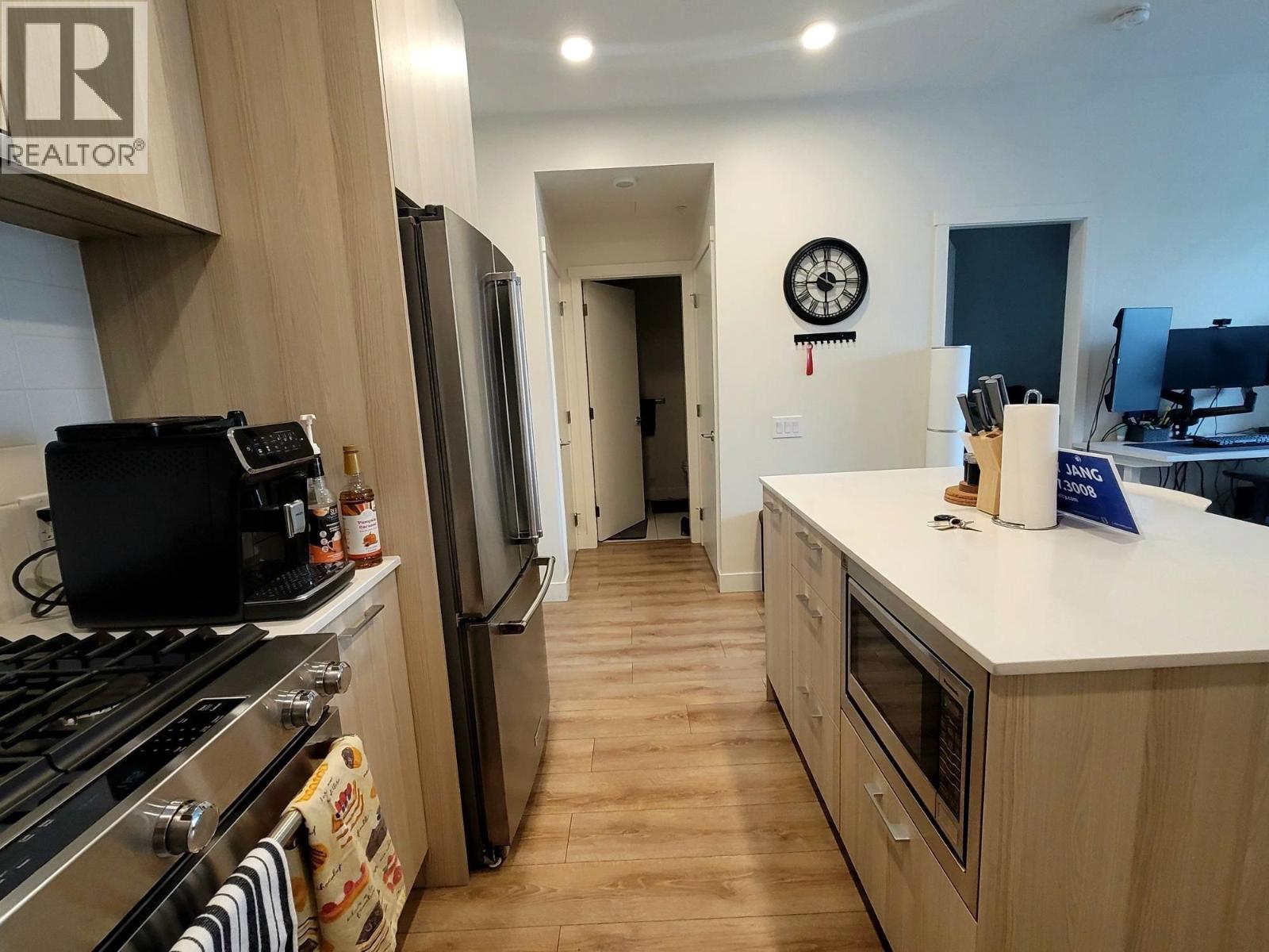 212 721 Anskar Court, Coquitlam, British Columbia  V3J 0L4 - Photo 6 - R3042458