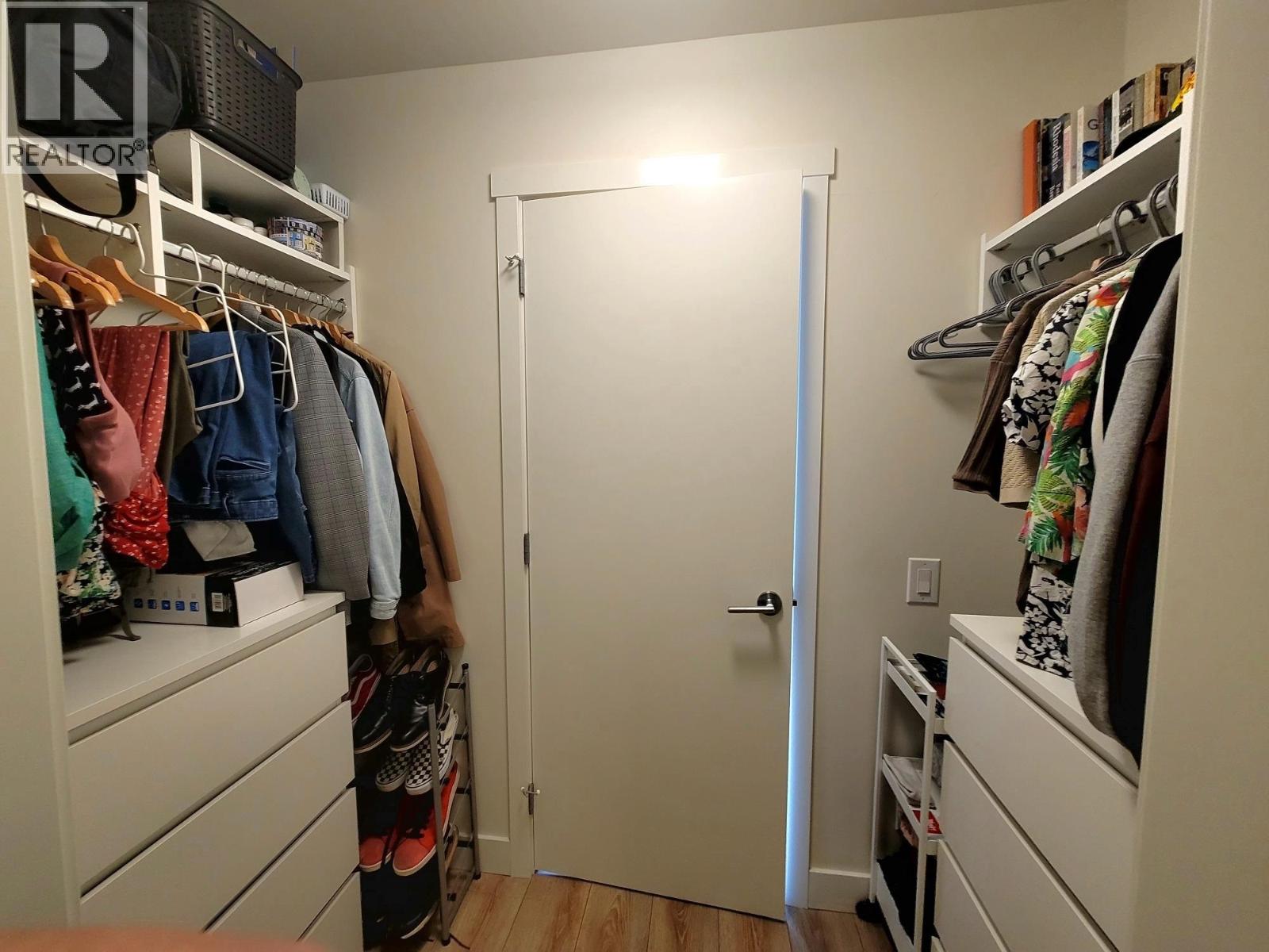 212 721 Anskar Court, Coquitlam, British Columbia  V3J 0L4 - Photo 9 - R3042458