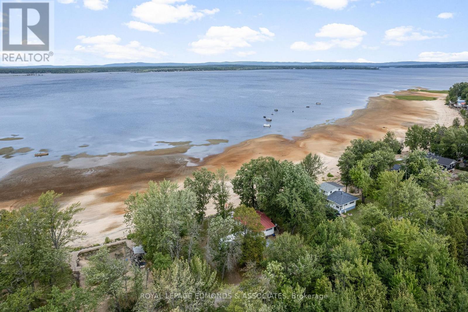 45 Greatview Trail, Whitewater Region, Ontario  K8A 6W2 - Photo 29 - X12386675