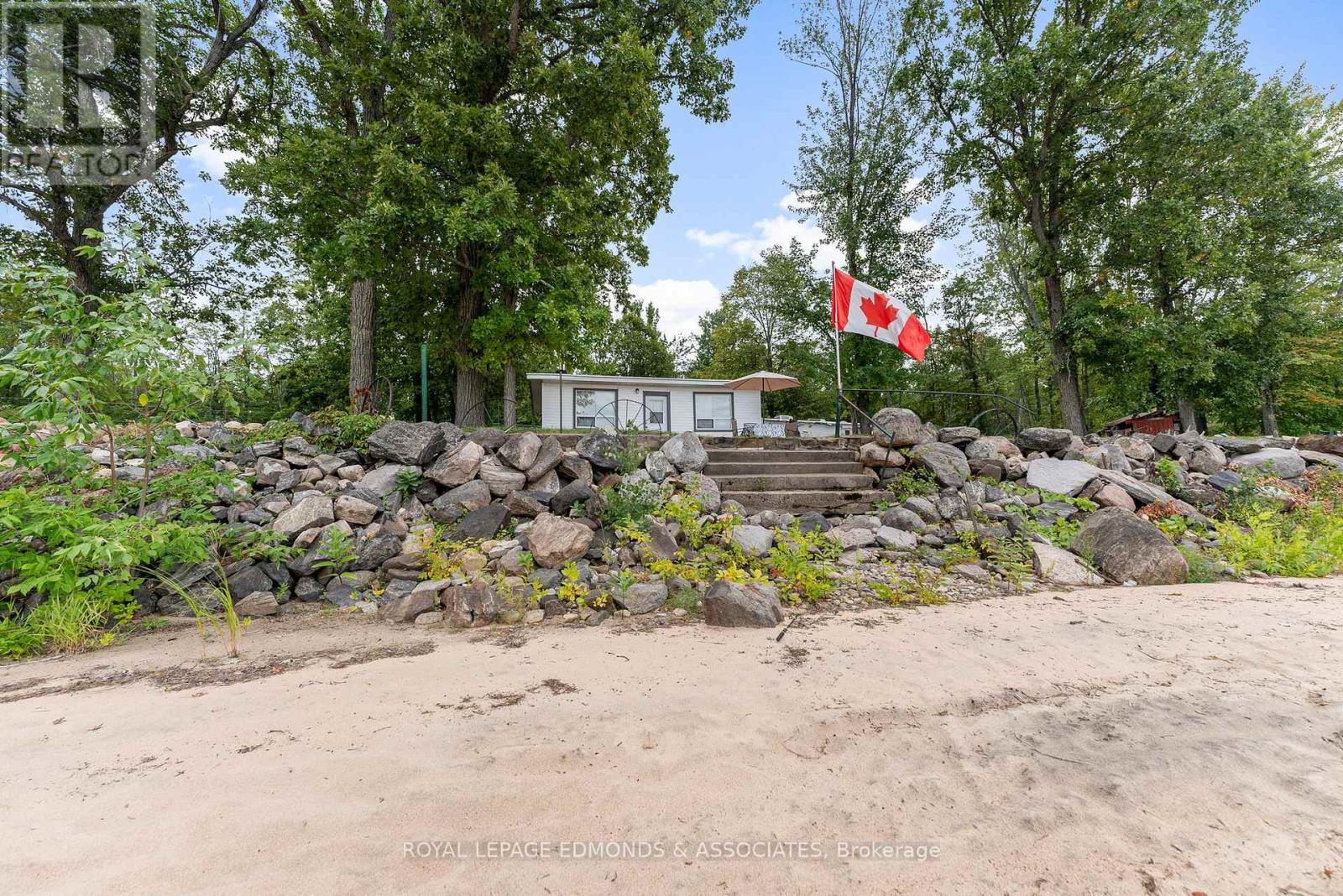 45 Greatview Trail, Whitewater Region, Ontario  K8A 6W2 - Photo 34 - X12386675