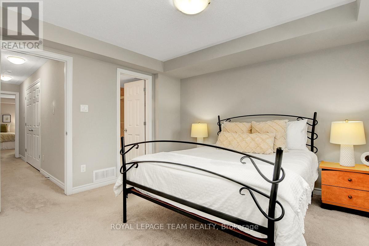 B - 629 Chapman Mills Drive, Ottawa, Ontario  K2J 5T1 - Photo 24 - X12386660