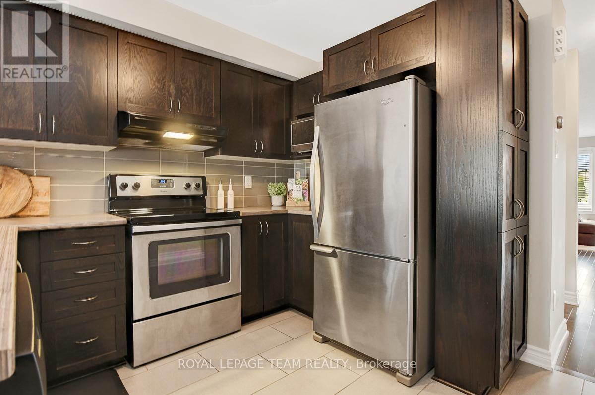 B - 629 Chapman Mills Drive, Ottawa, Ontario  K2J 5T1 - Photo 9 - X12386660