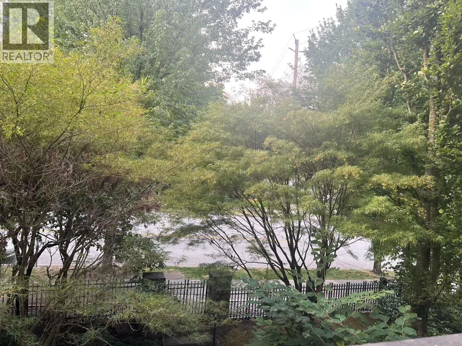 209 6888 Southpoint Drive, Burnaby, British Columbia  V3N 5E3 - Photo 14 - R3011832