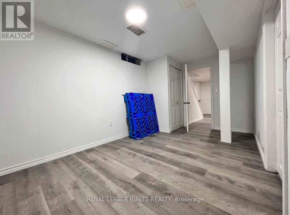 Bsmnt - 1068 Pepperbush Court, Oshawa, Ontario  L1K 2J4 - Photo 4 - E12386643