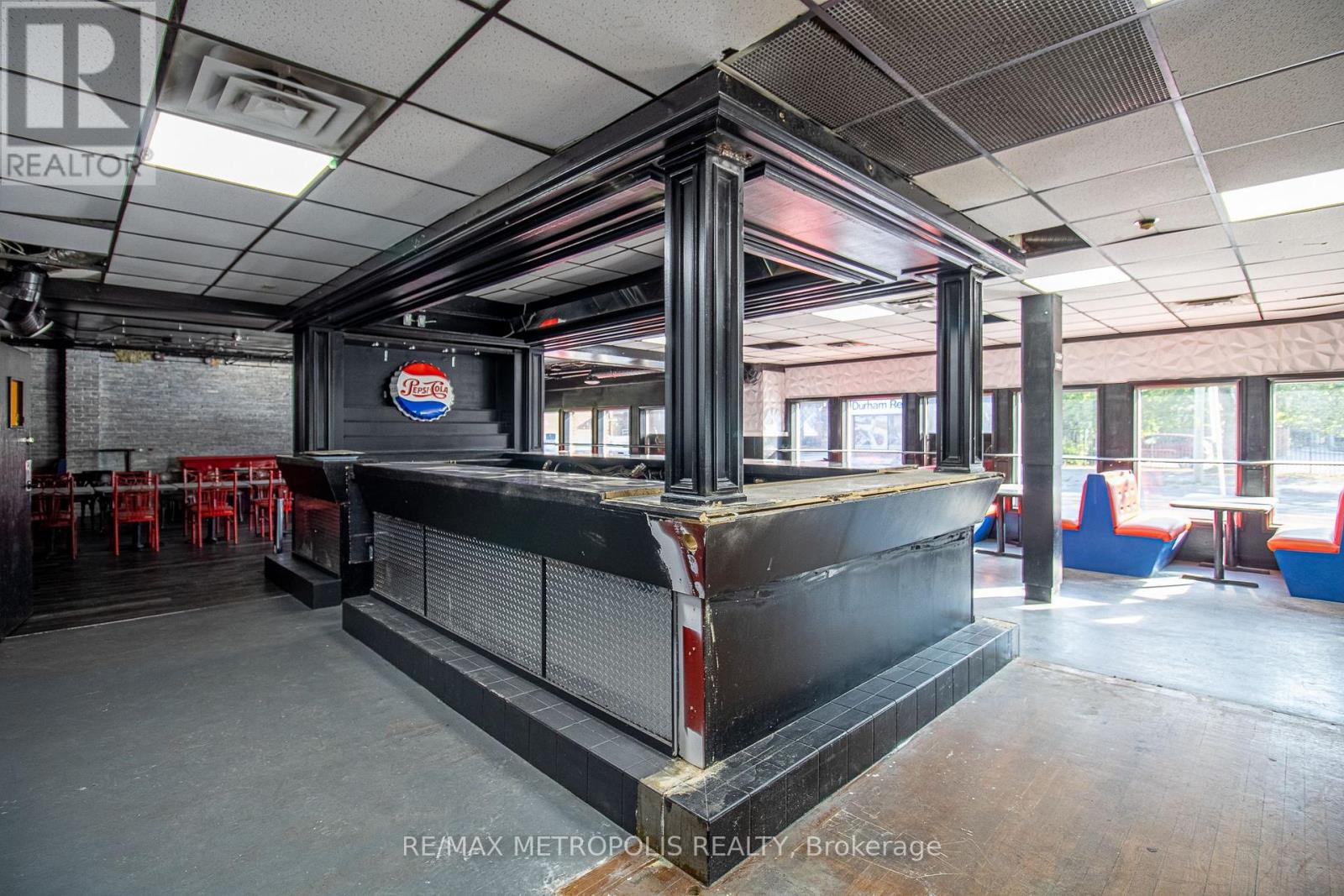 504 Simcoe Street S, Oshawa, Ontario  L1H 4J8 - Photo 7 - E12386646