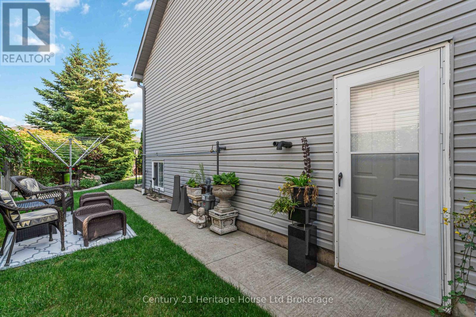 6295 Townline Road, West Lincoln, Ontario  L0R 2A0 - Photo 29 - X12386622